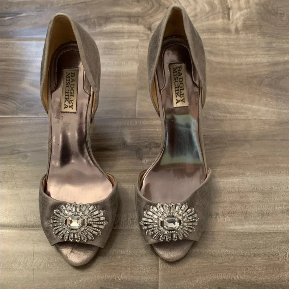Badgley mischka beautiful pump, size 71/2